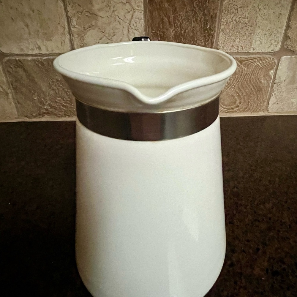 Corningware Vintage 1965 Corning Ware - 4 cup Beverage Server - Picture 8 of 11